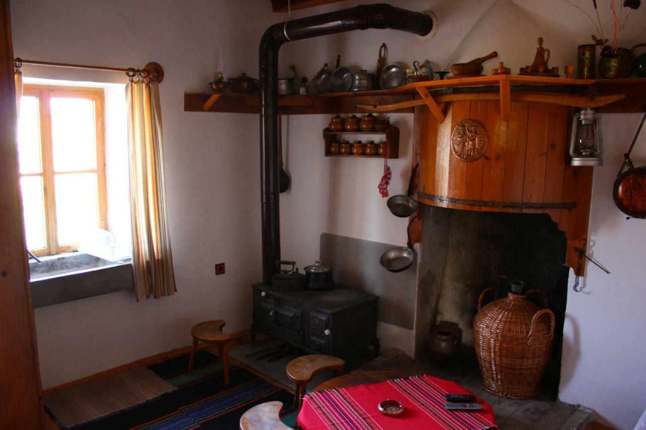 Bakalnitsa Trakiya Hotel Popovets Bagian luar foto